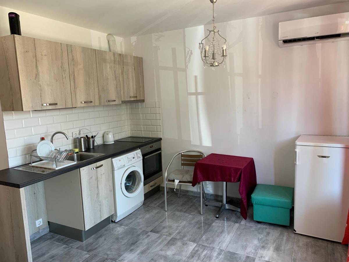 Green Gardens Apartment By Lmg Σόφια Εξωτερικό φωτογραφία